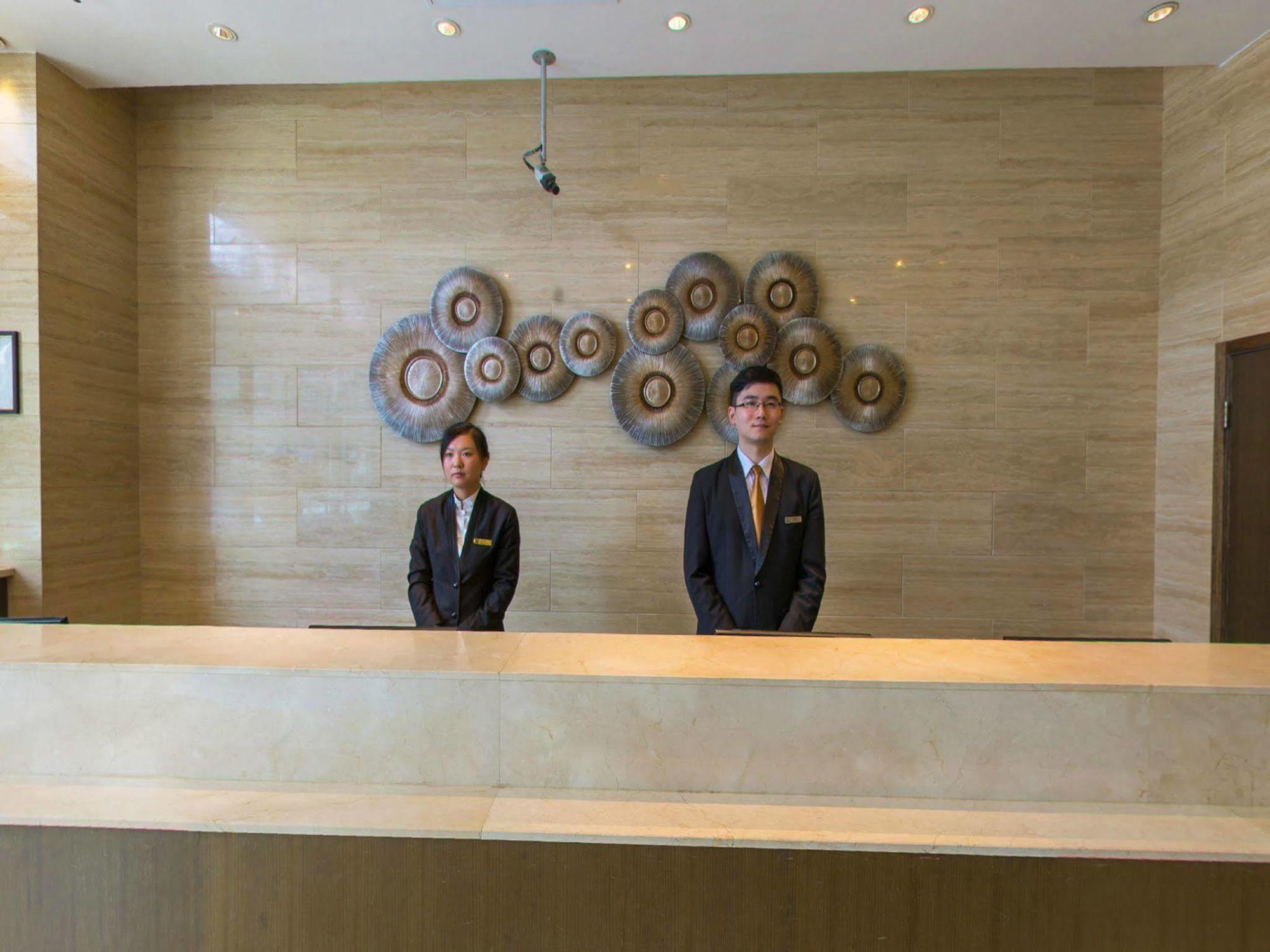فندق شانغهايفي  فندق جي أي شنجهاي طريق جوبي المظهر الخارجي الصورة